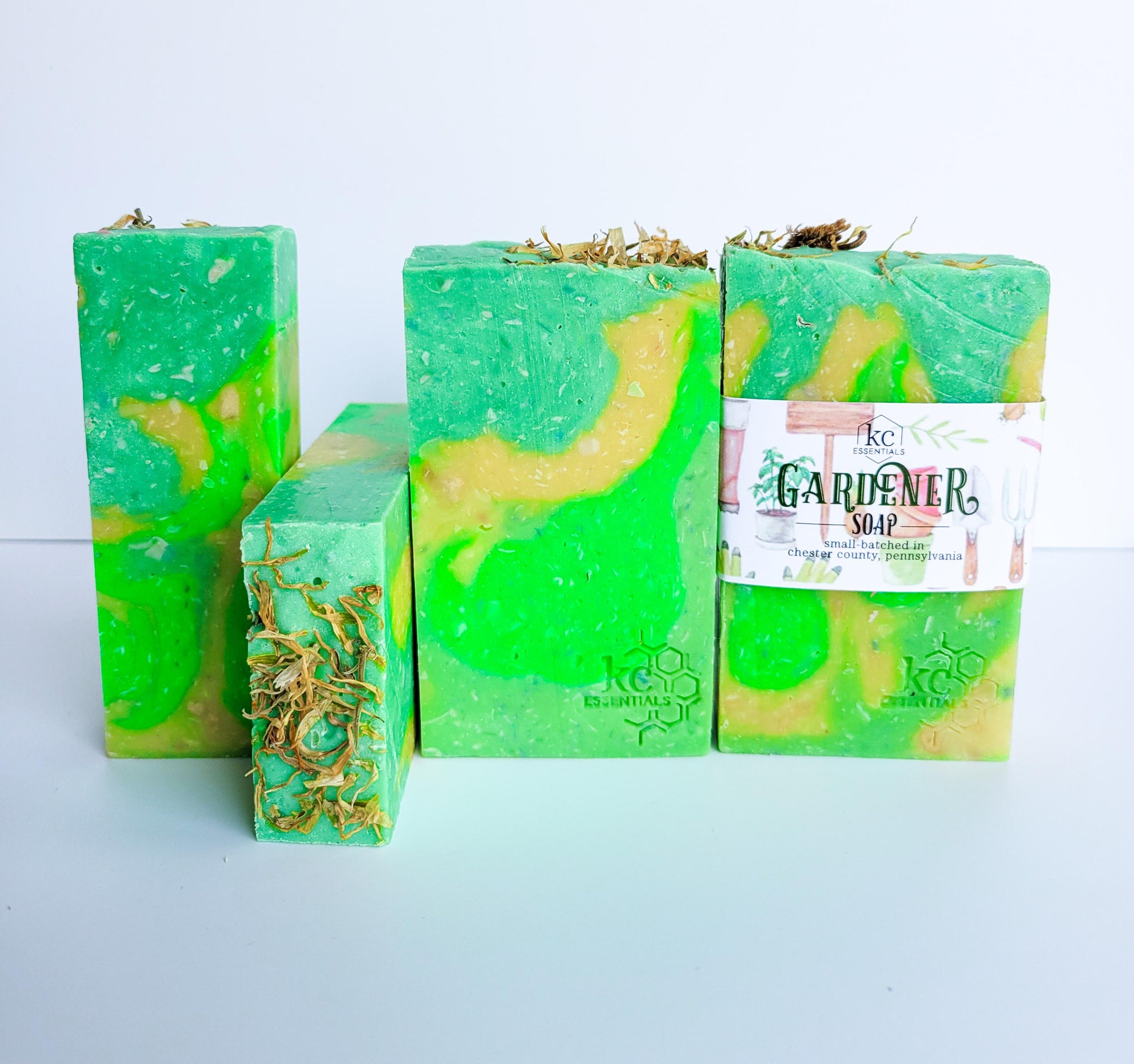 all-natural, handcrafted soap bar, 5.5 ounces, honeysuckle jasmine soap, jasmine soap, gardener soap, gardenia soap, floral soap set.