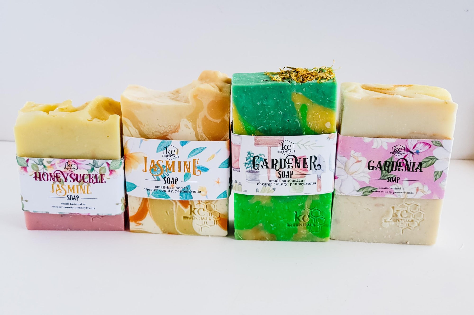 all-natural, handcrafted soap bar, 5.5 ounces, honeysuckle jasmine soap, jasmine soap, gardener soap, gardenia soap, floral soap set.