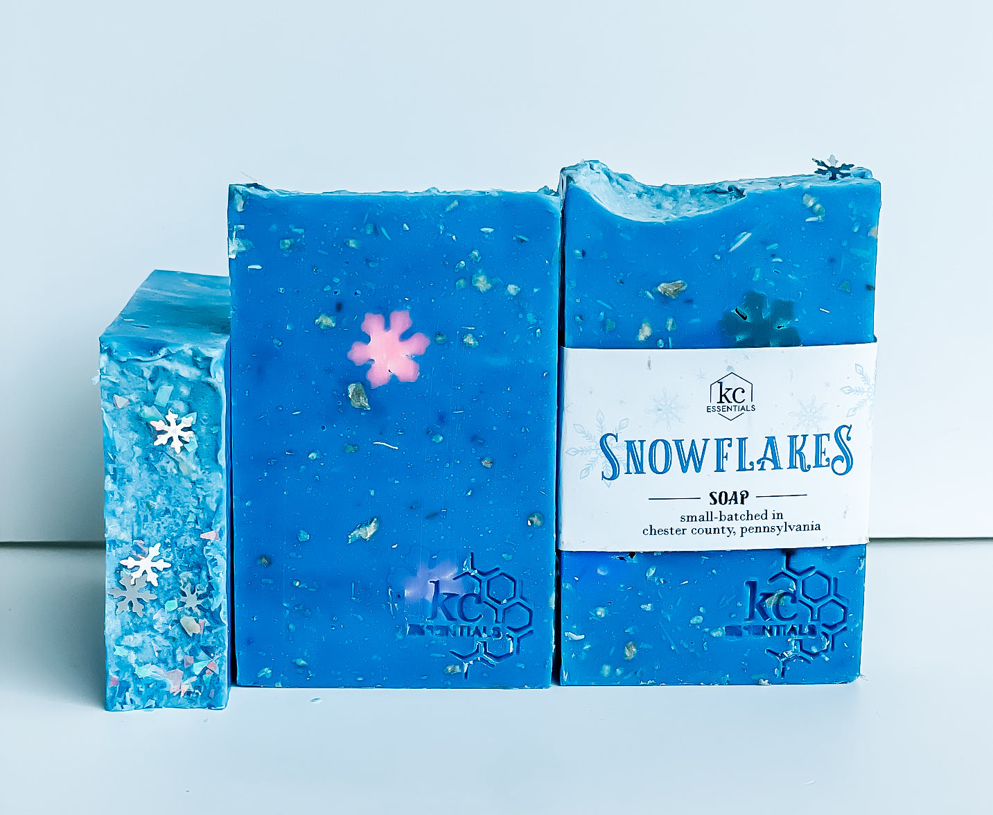 Snowflakes handcrafted soap bar set, 5.5 ounces, christmas scented soap. 